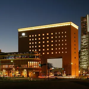ナビオス横浜 日本
